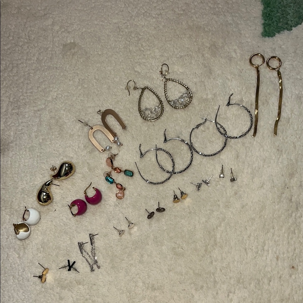 17 pairs of earrings bundle